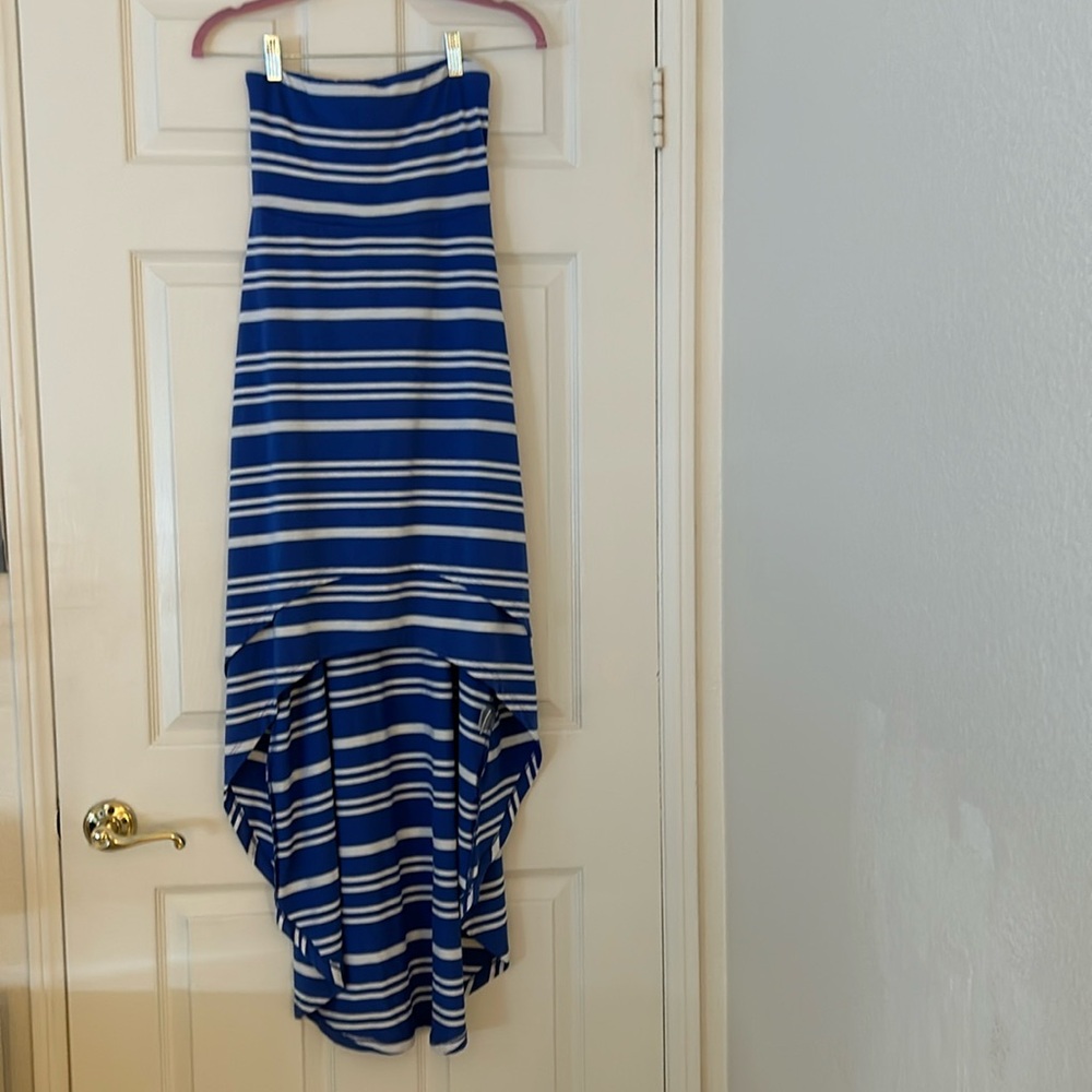 Strapless dress